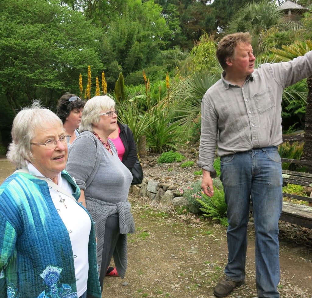 Dorothy Oliver and Kathy Merrett.